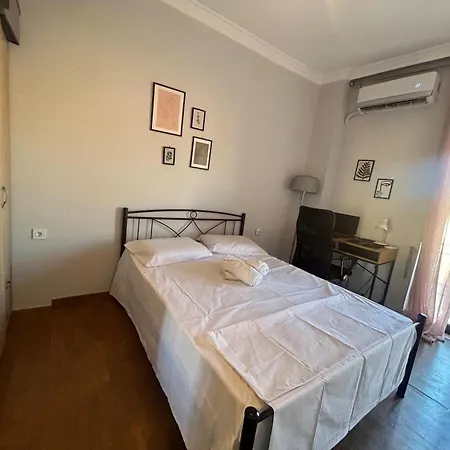 Nikolas Seaview Chania חאניה